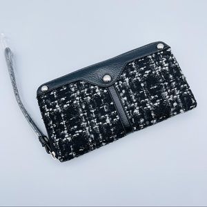 NWT Black Leather Stud Studded Zip Around Wallet Phone Wristlet Clutch
